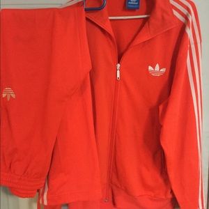 Adidas track suit size L